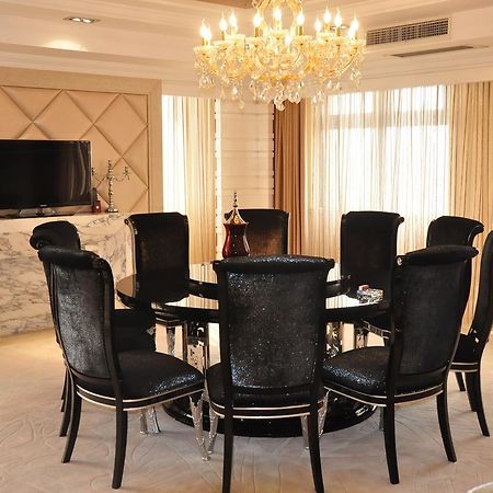 Weifang Ramada Plaza Hotel Exterior foto